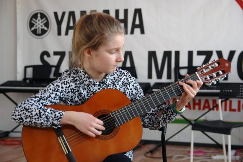 zdjlUUVSK-4